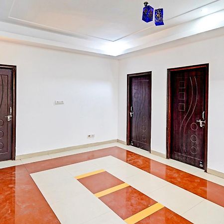 Super Hotel O Palm Dehradun Buitenkant foto